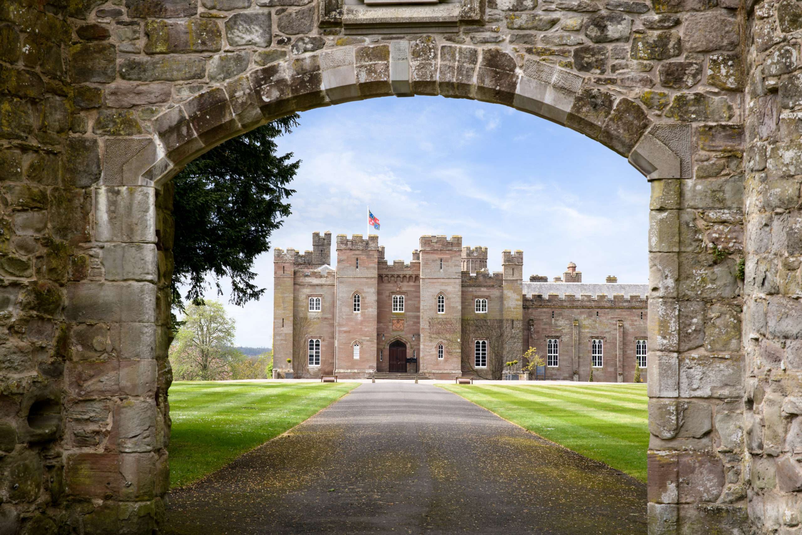 Inside The 1,000-Year-Old Palace Where The Scottish Kings Were Crowned